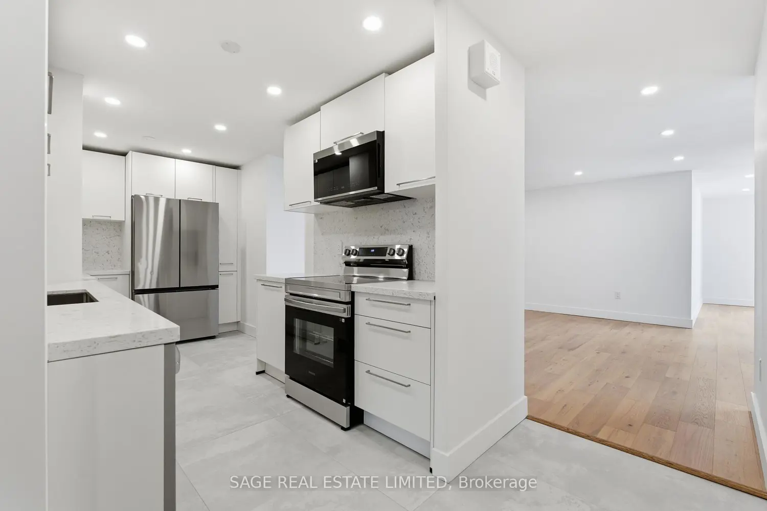 Additional image 10 of 1515 Lakeshore Road 707