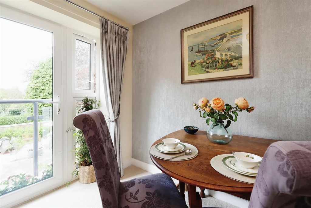 Additional image 3 of 1 bed flat for saleSummerfield Place, 117 Wenlock Road, Shrewsbury SY2