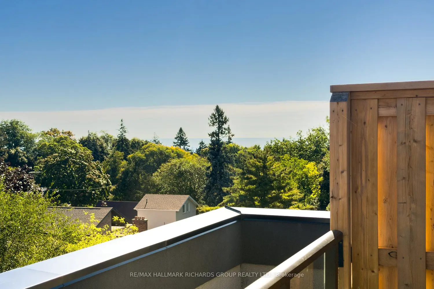 Additional image 17 of 35 Birchcliff Avenue 42