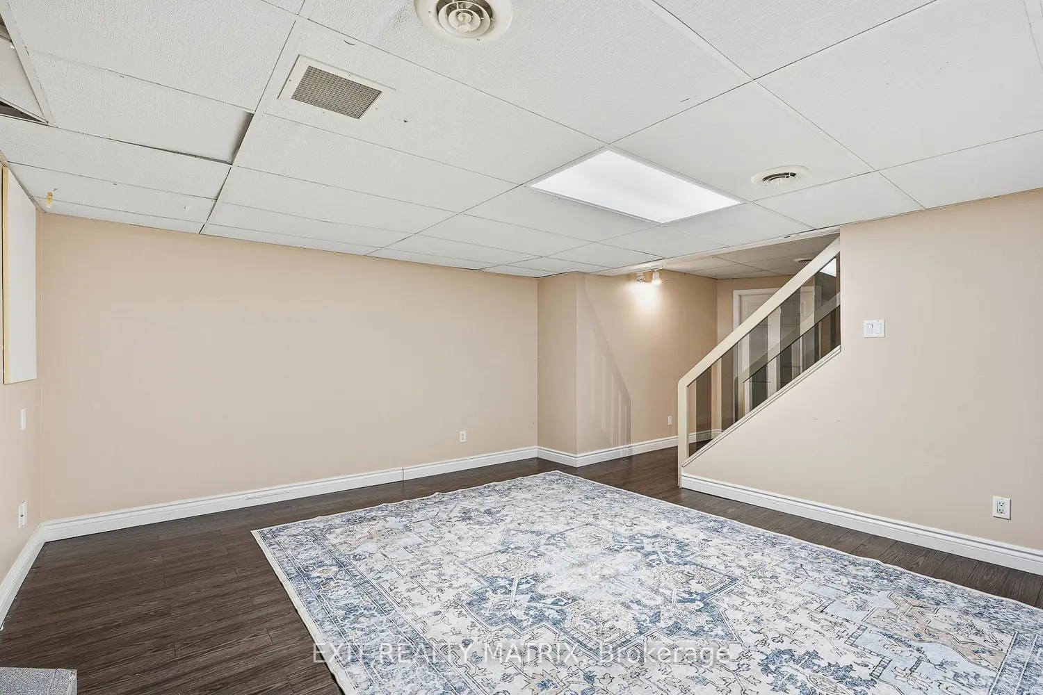 Additional image 14 of 203 Montee Outaouais Road