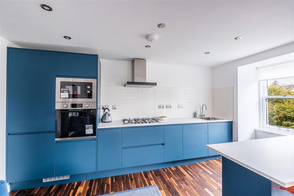 Additional image 6 of 3 bed flat for saleGreen Street, Strathaven ML10