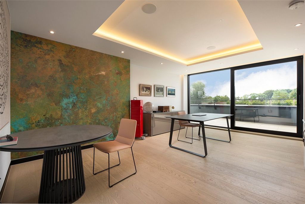 Additional image 7 of 5 bed detached house for saleHitcham Lane, Taplow, Maidenhead, Berkshire SL6