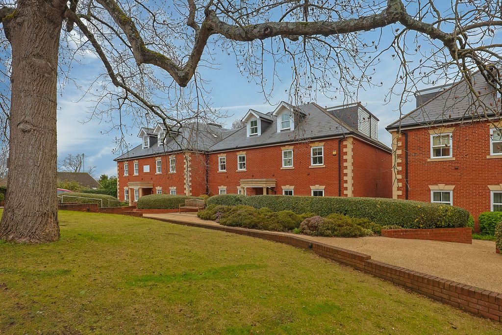 Additional image 23 of 2 bed flat for saleWest Hill, Oxted RH8