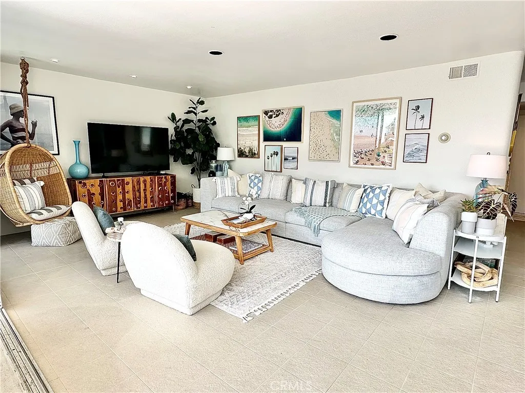 Additional image 8 of 1585 S Coast Unit 32, Laguna Beach, CA 92651
