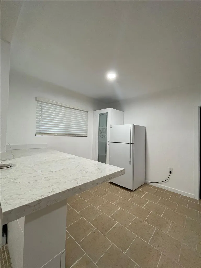 Additional image 20 of 369 E Avenue R4, Palmdale, CA 93550