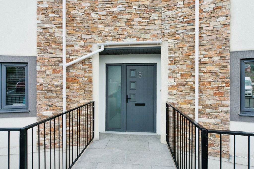 Additional image 21 of 2 bed maisonette for salePenmaen Bod Elias, Old Colwyn, Colwyn Bay, Conwy LL29