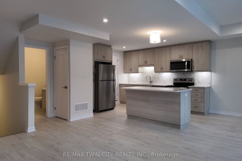 Additional image 7 of C055-525 Erinbrook Drive, Kitchener, ON, N2E 3M8