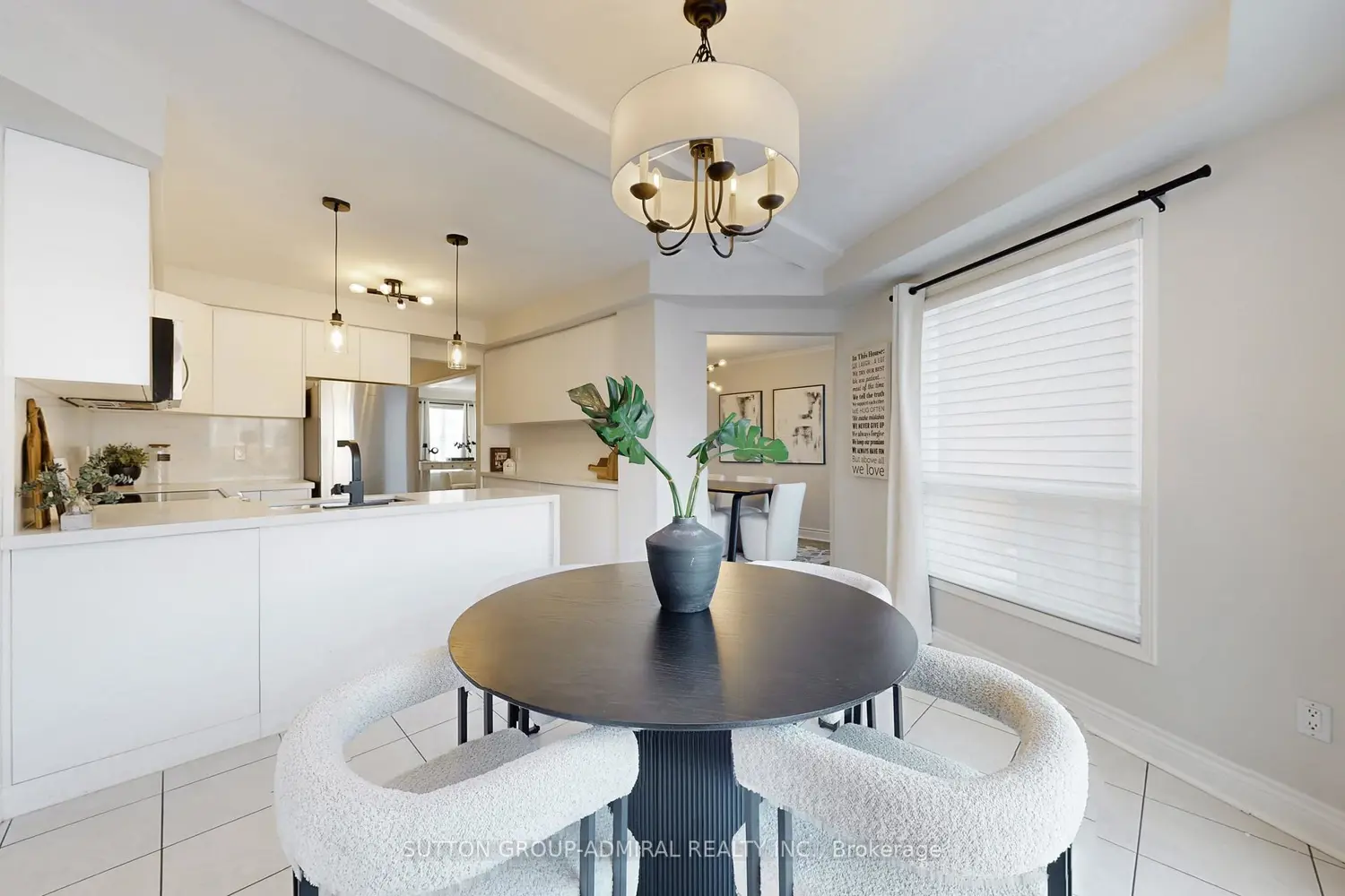 Additional image 4 of 284 Lancrest Street