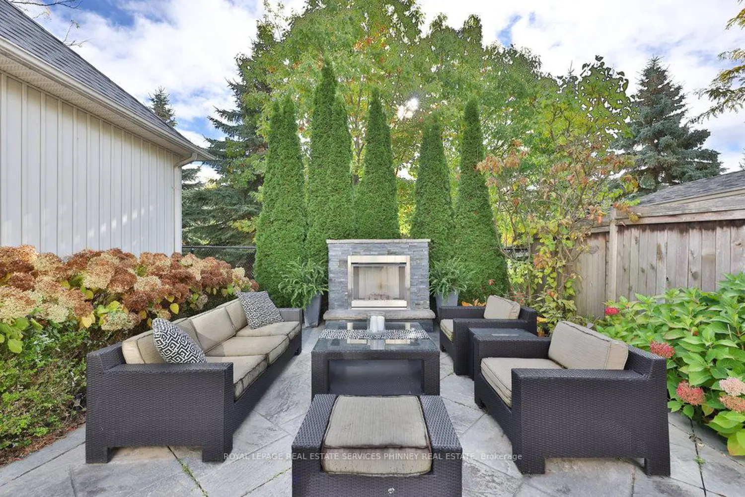 Additional image 16 of 958 Irish Moss Road