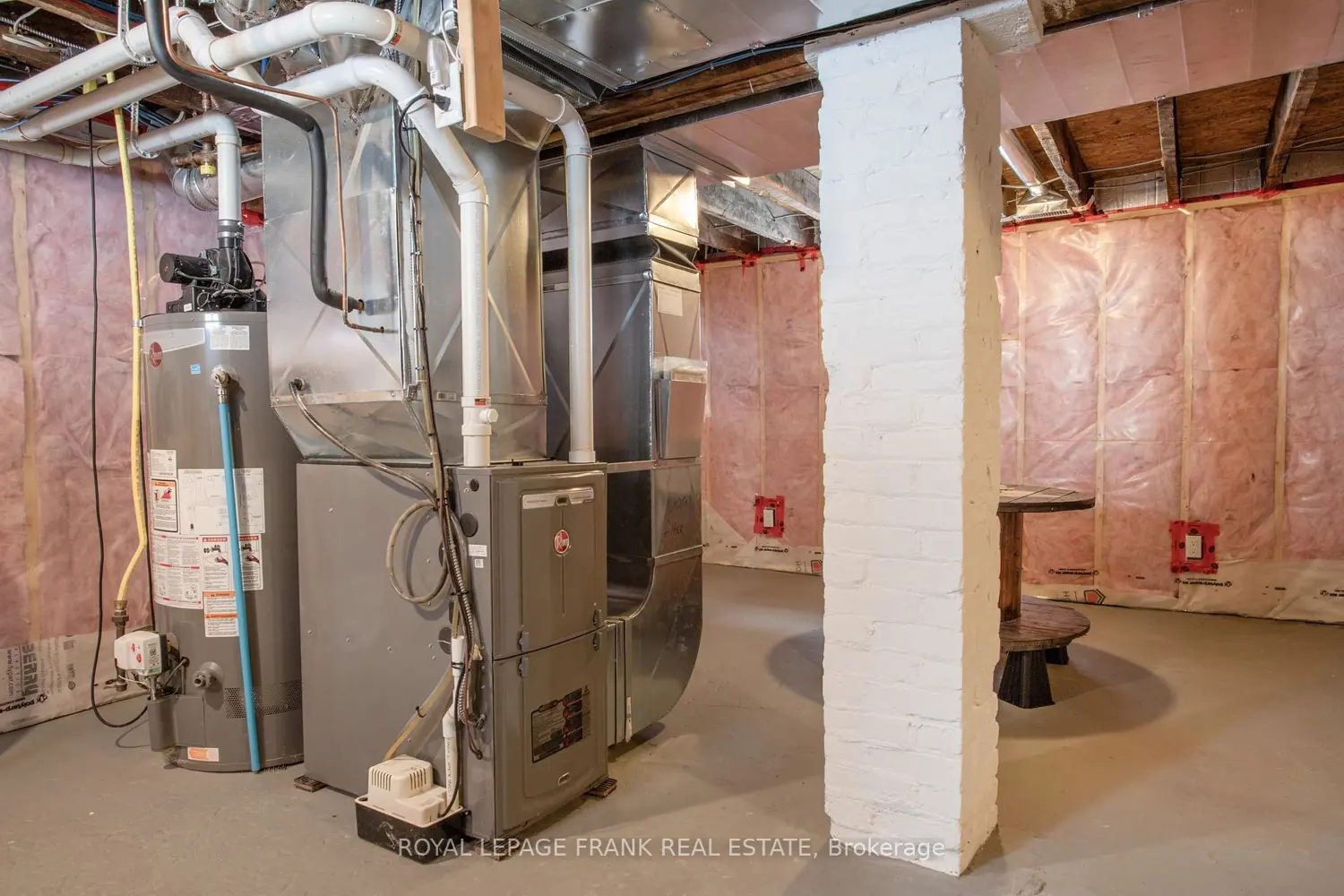 Additional image 17 of 385 Spring Street