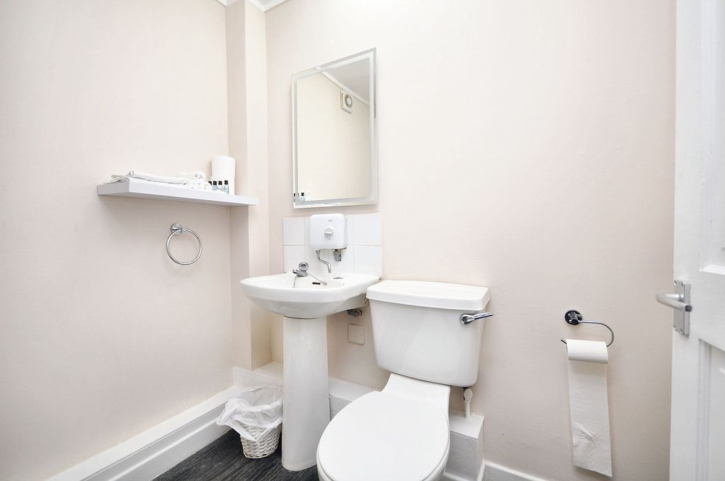 Additional image 9 of 2 bed flat for sale102 Queen Street, Newton Stewart DG8