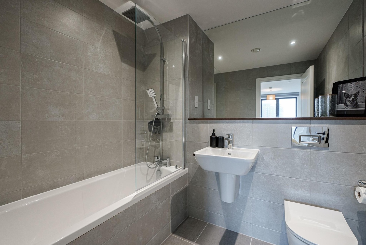 Additional image 7 of 2 Bed Flat, Springwell Gardens, LS12, N1 7GU