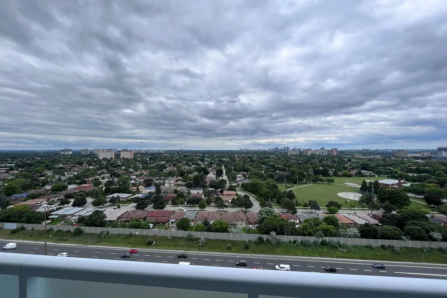Additional image 6 of 188 Fairview Mall Drive 2107