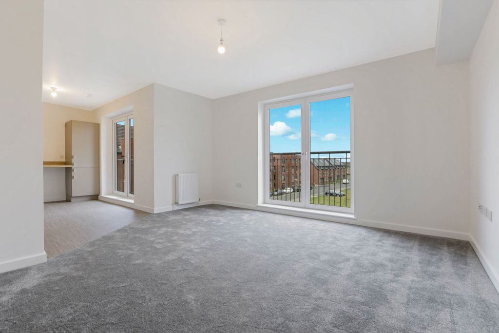 Additional image 2 of 3 bed flat for saleFlat 55 Canal Quarter, Winchburgh EH52