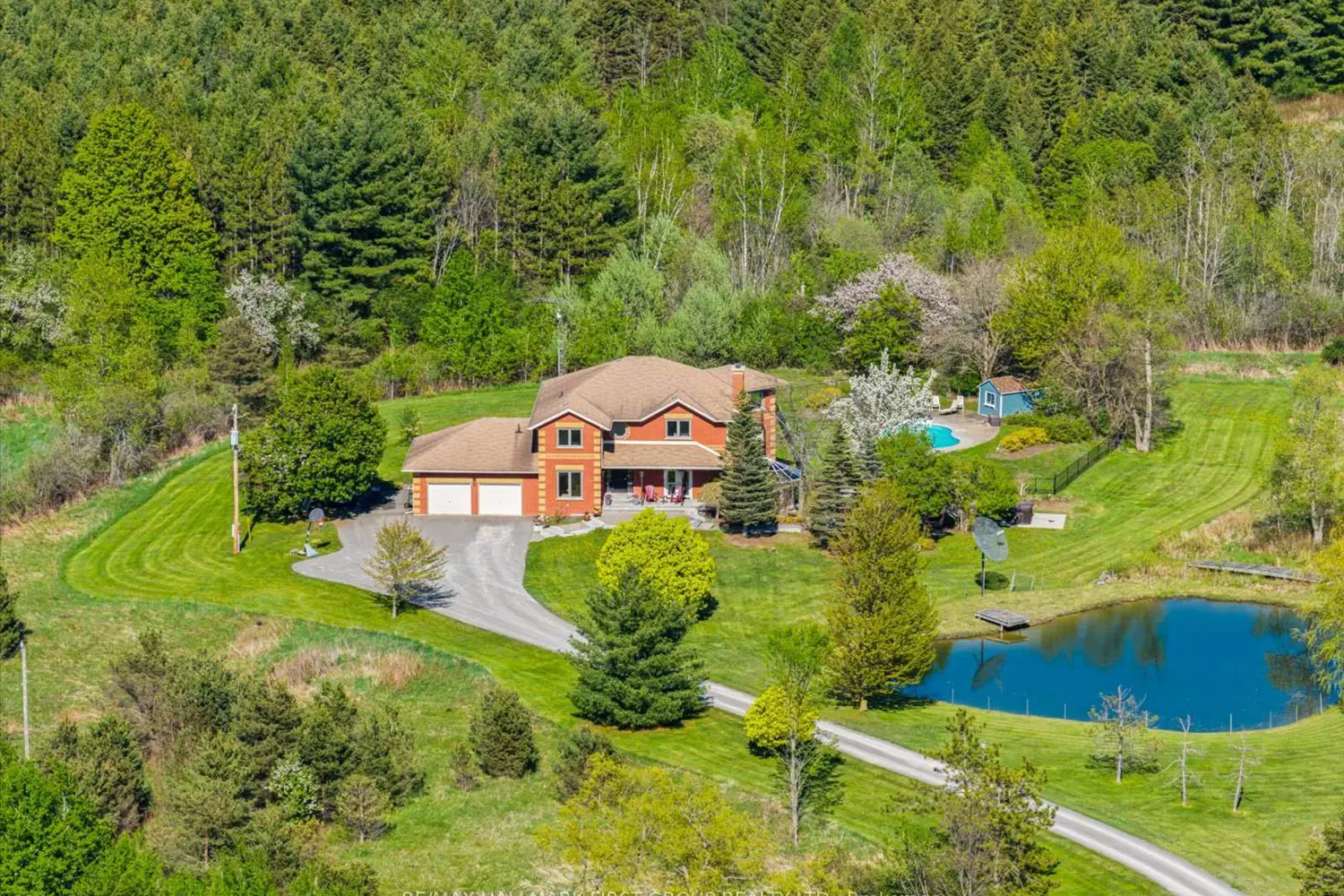 Additional image 2 of 4655 Sideline 6