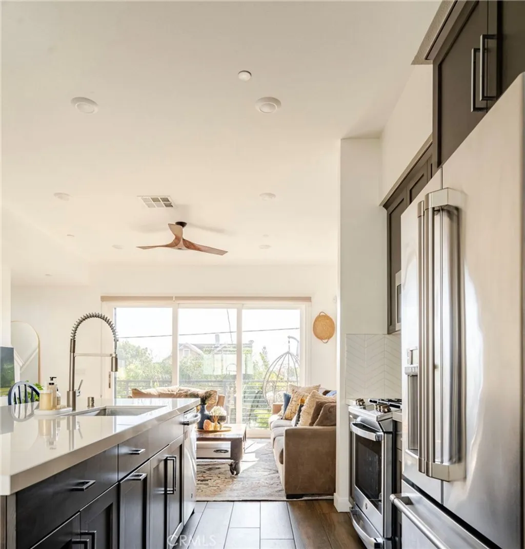 Additional image 11 of 285 Dockside Ln, San Pedro, CA 90731