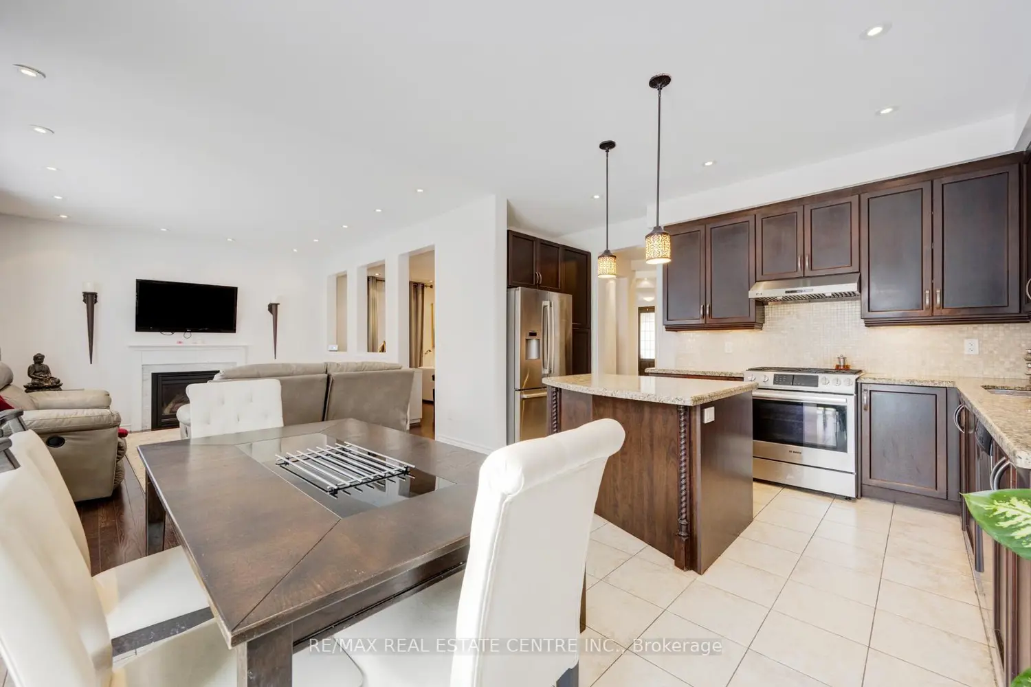 Additional image 10 of 19 Mediterranean Crescent