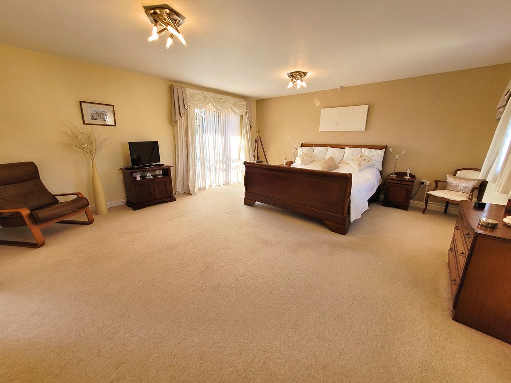 Additional image 28 of 5 bed detached house for saleSanderling Close, Rest Bay, Porthcawl CF36