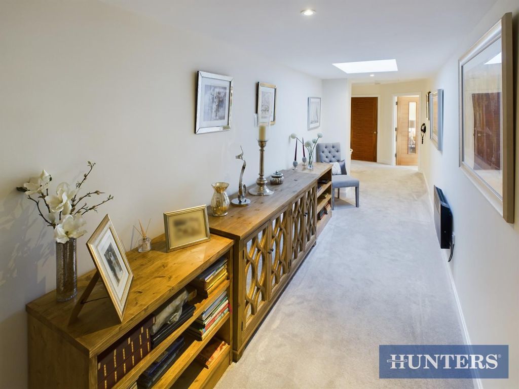 Additional image 2 of 1 bed property for saleMolescroft Road, Beverley HU17