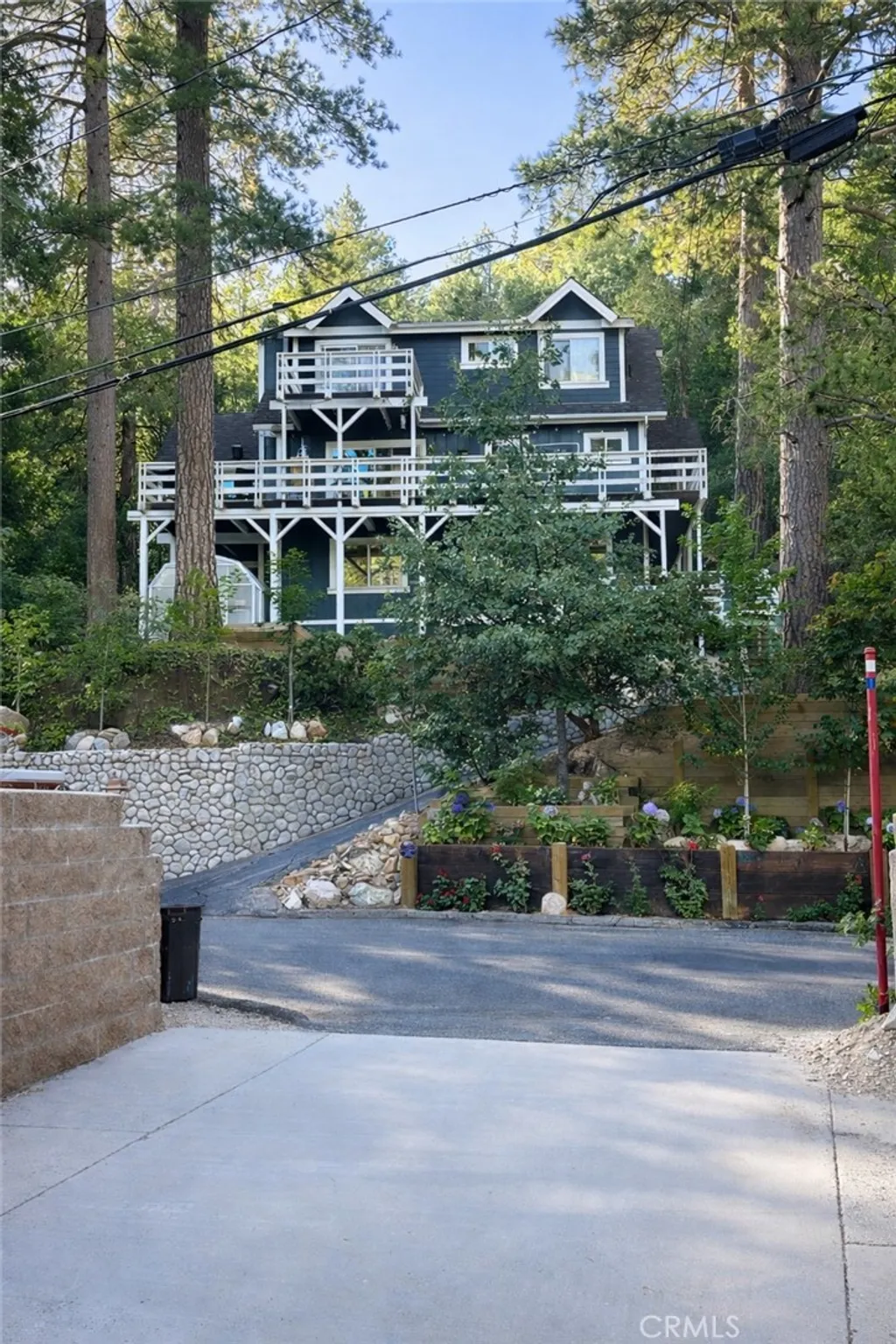 Additional image 3 of 27313 Pinewood Dr, Lake Arrowhead, CA 92352