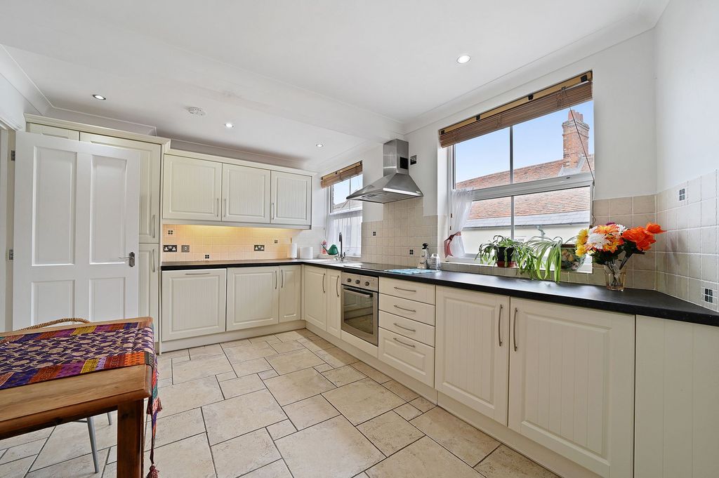 Additional image 6 of 3 bed maisonette for saleThoroughfare, Woodbridge IP12