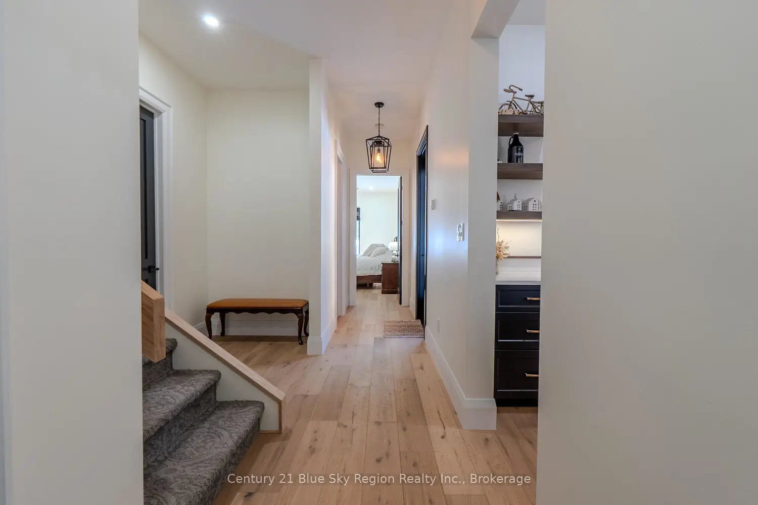 Additional image 8 of 841 Highway 17