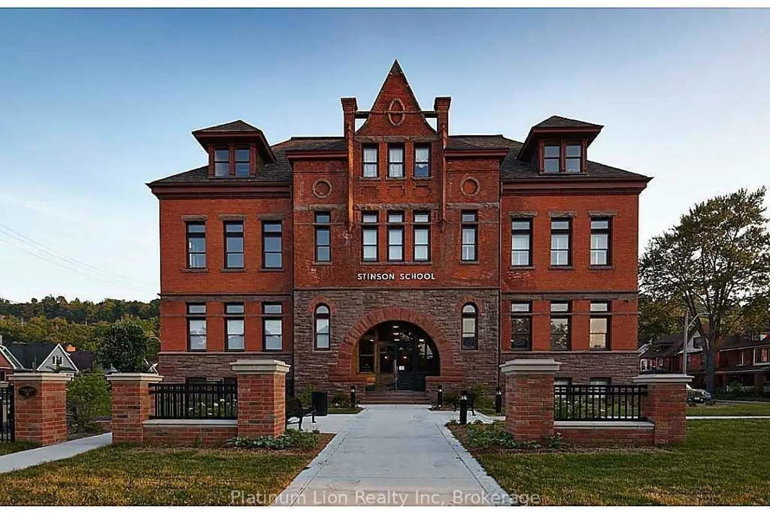 200 Stinson Street 211