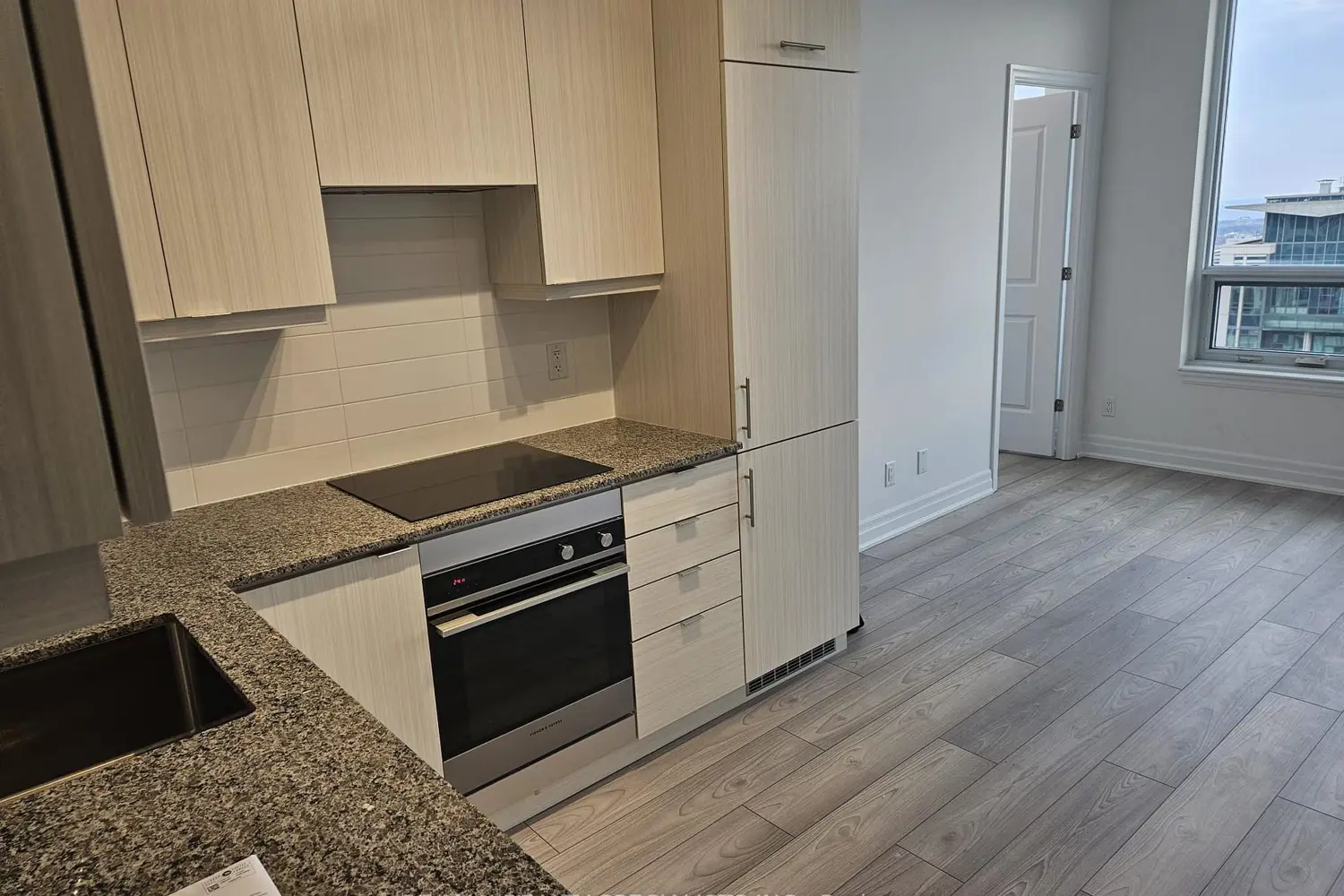 36 Elm Drive 3605 photo 4