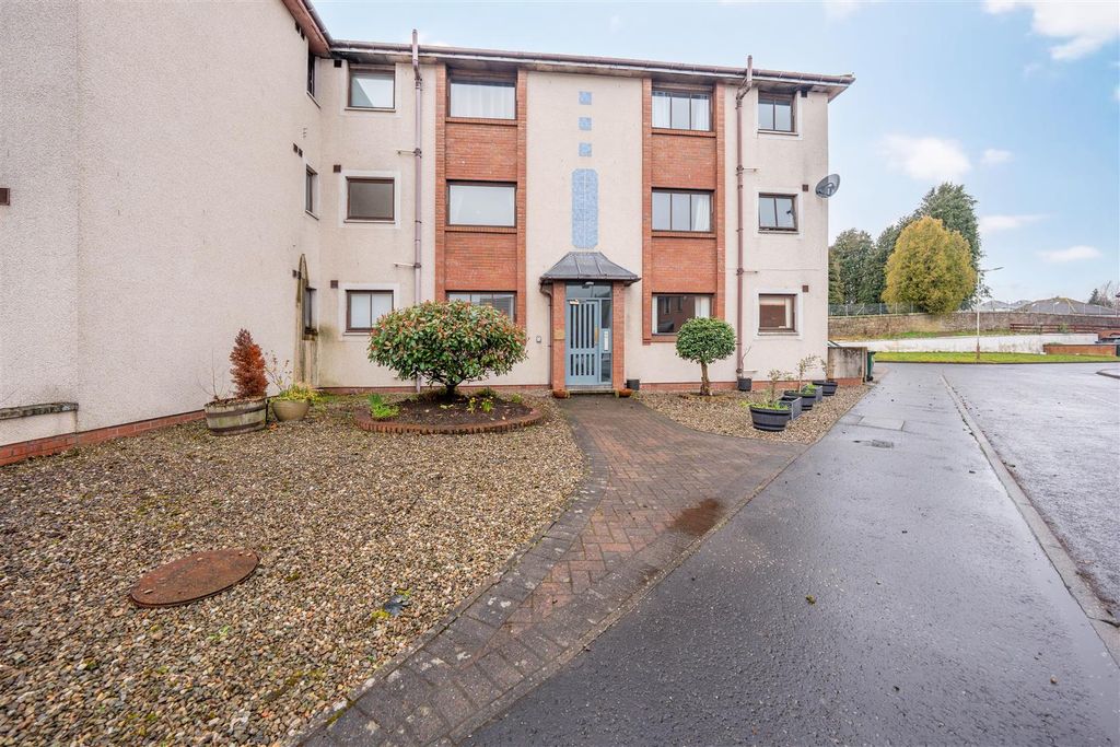 2 bed flat for saleThe Stables, Perth PH1