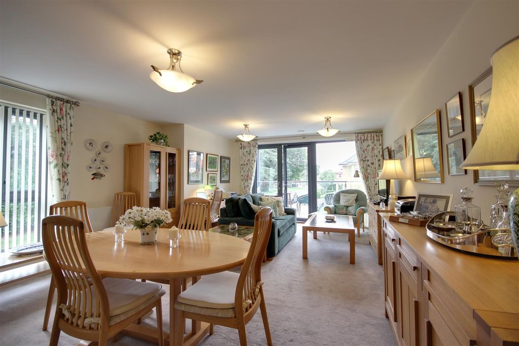 Additional image 2 of 2 bed flat for saleStapleton Court, Swanland HU14