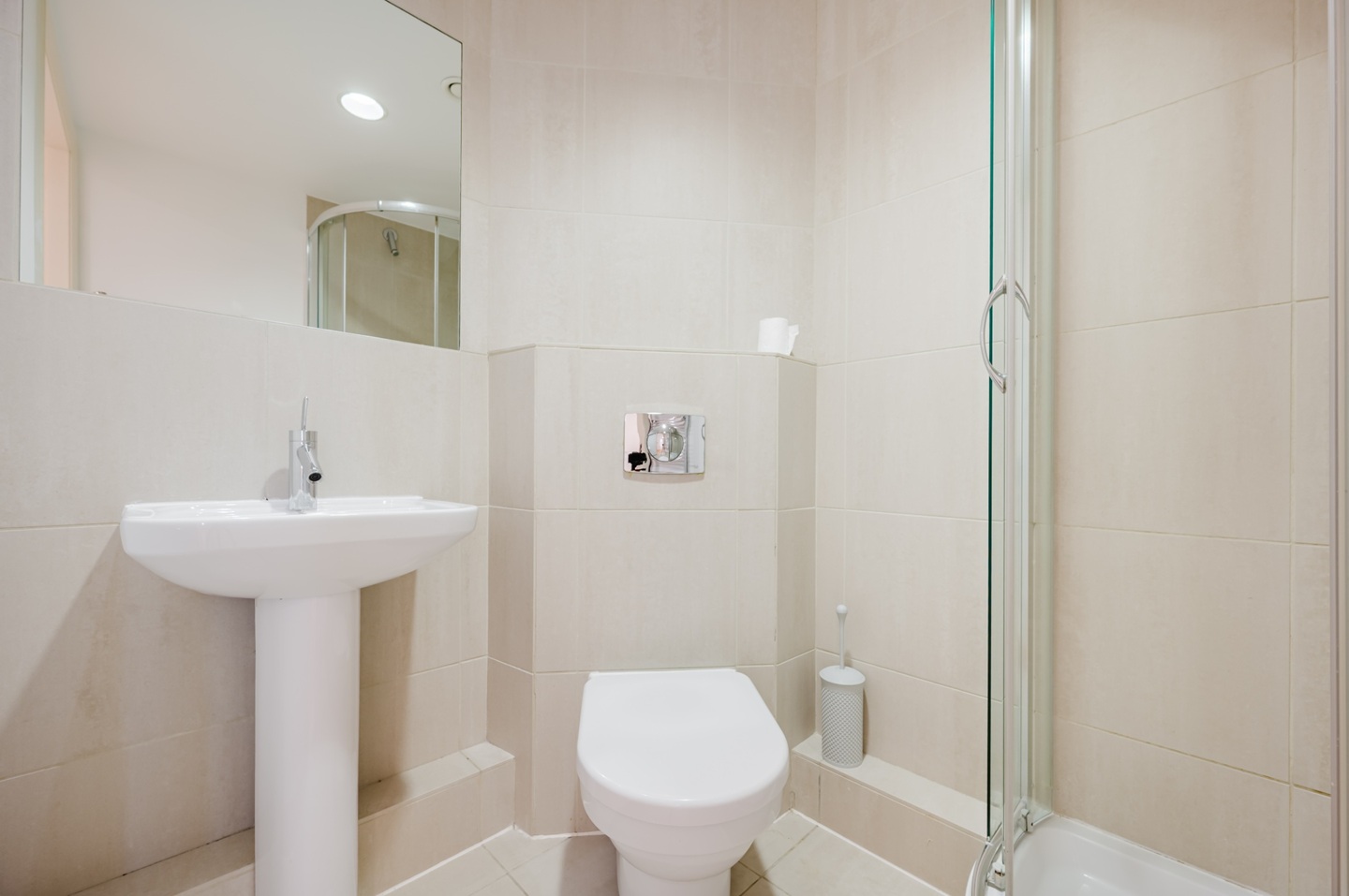 Additional image 18 of 1 Bed Flat, Bridgewater Place, LS11, N1 7GU