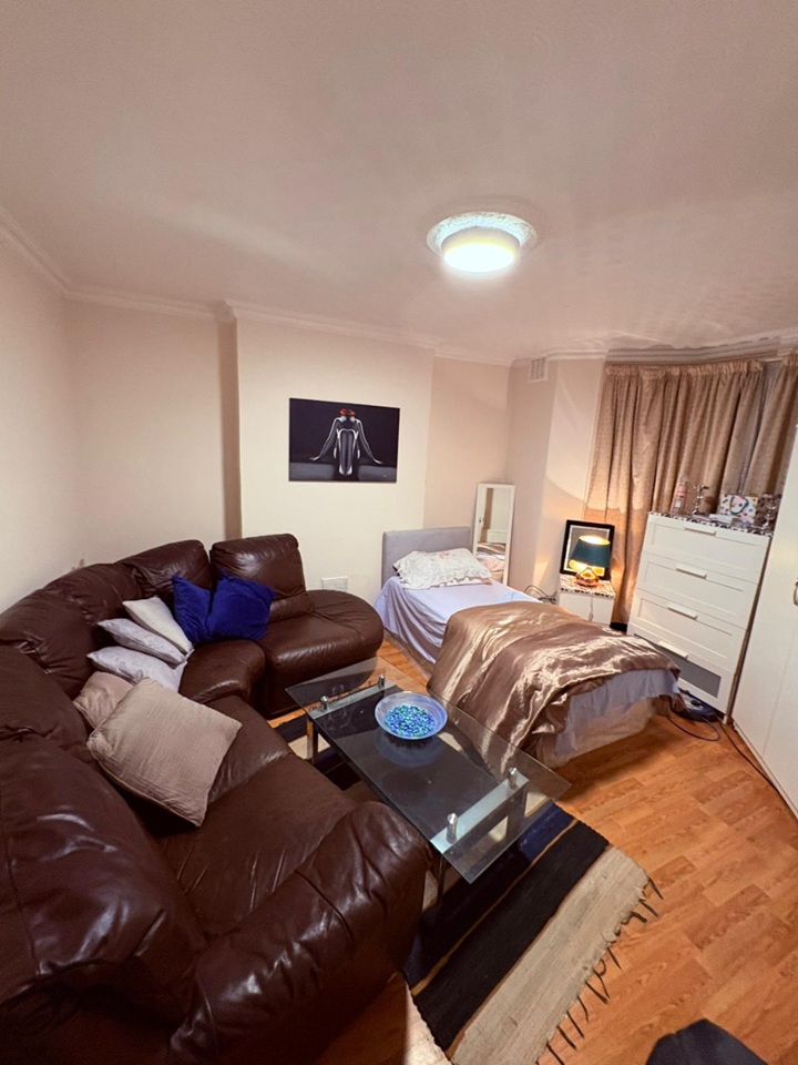 Additional image 5 of Room in a Shared House, London, W9, N1 7GU