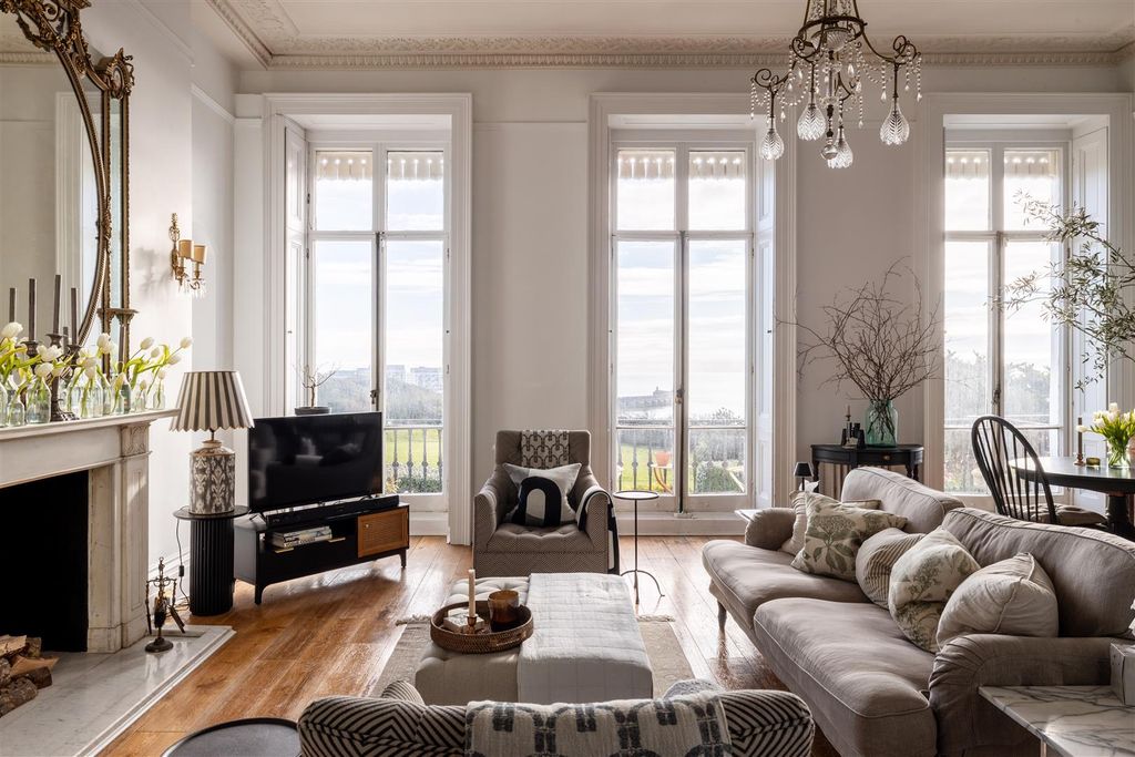 Additional image 14 of 2 bed flat for saleLewes Crescent, Brighton BN2