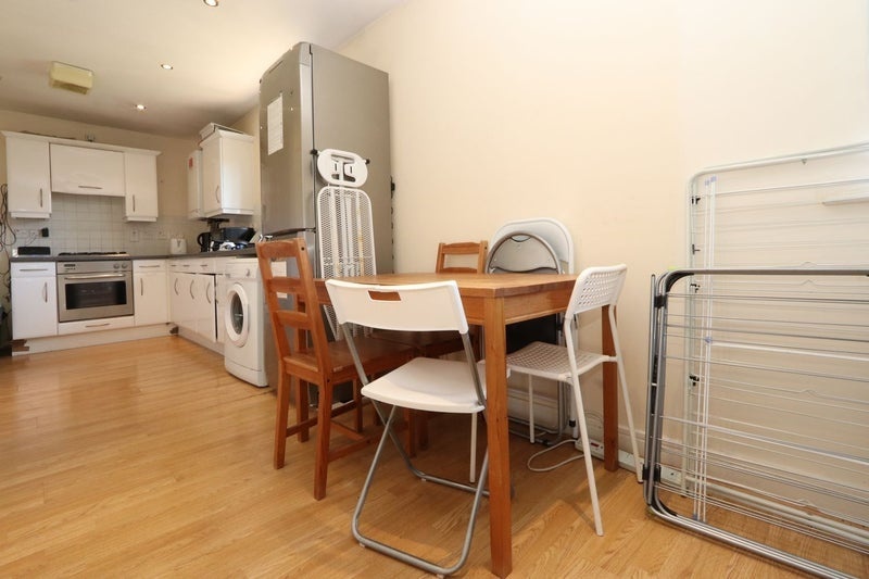 Additional image 6 of Room in a Shared Flat, Jamaica St, E1, N1 7GU