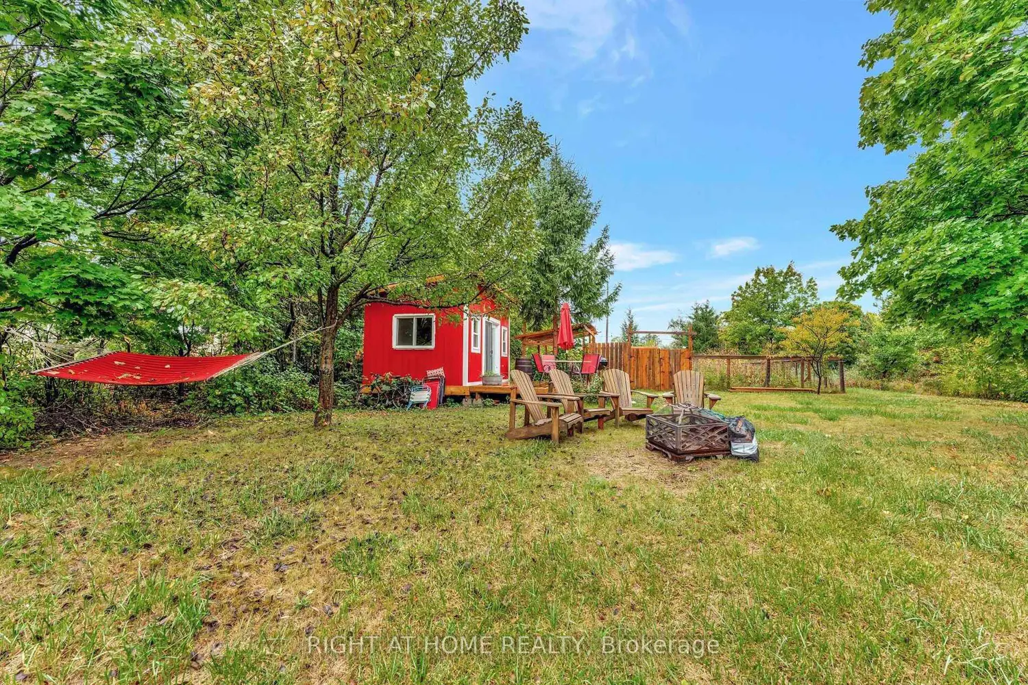 Additional image 15 of 3318 Dundas Street