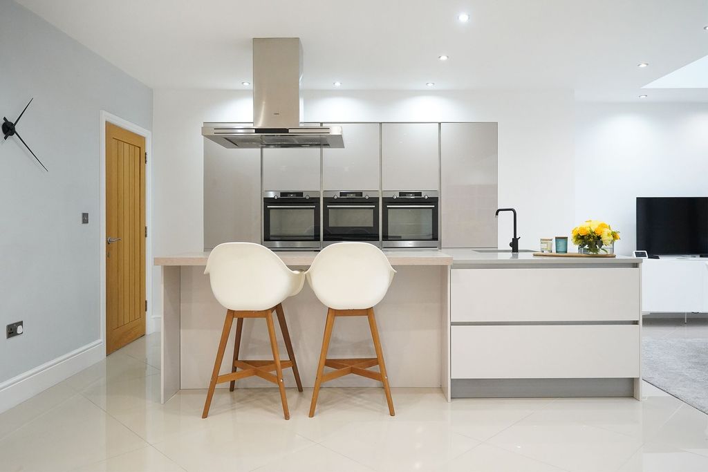 Additional image 8 of 5 bed detached house for saleBroomgrove Road, Sheffield S10
