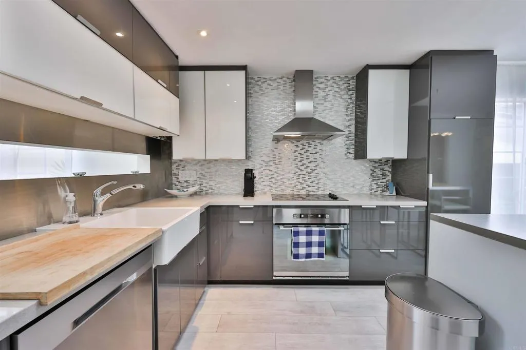 Additional image 60 of 942 D Avenue Unit B, Coronado, CA 92118