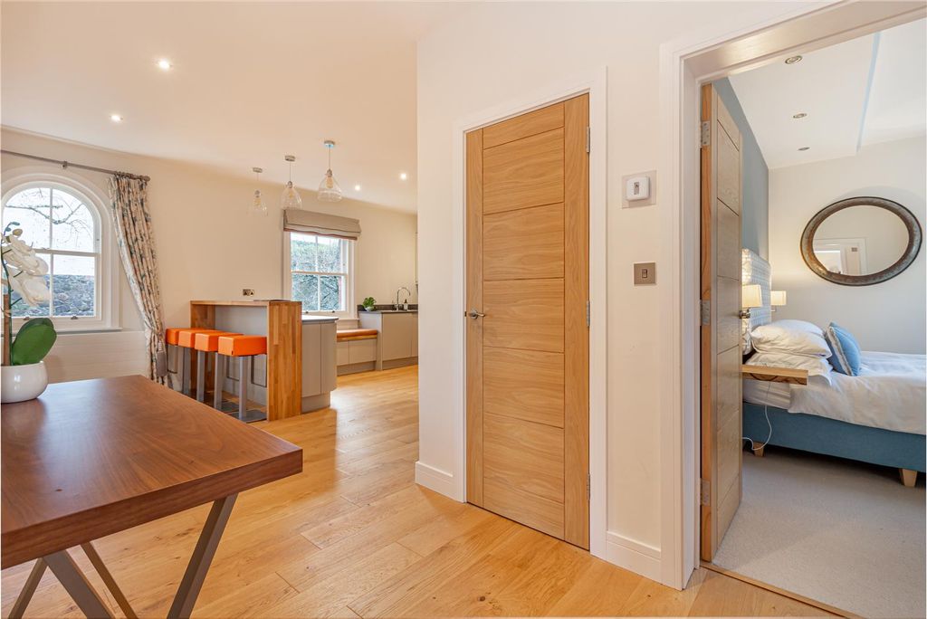 Additional image 11 of 2 bed flat for saleBrunel House, Malvern WR14