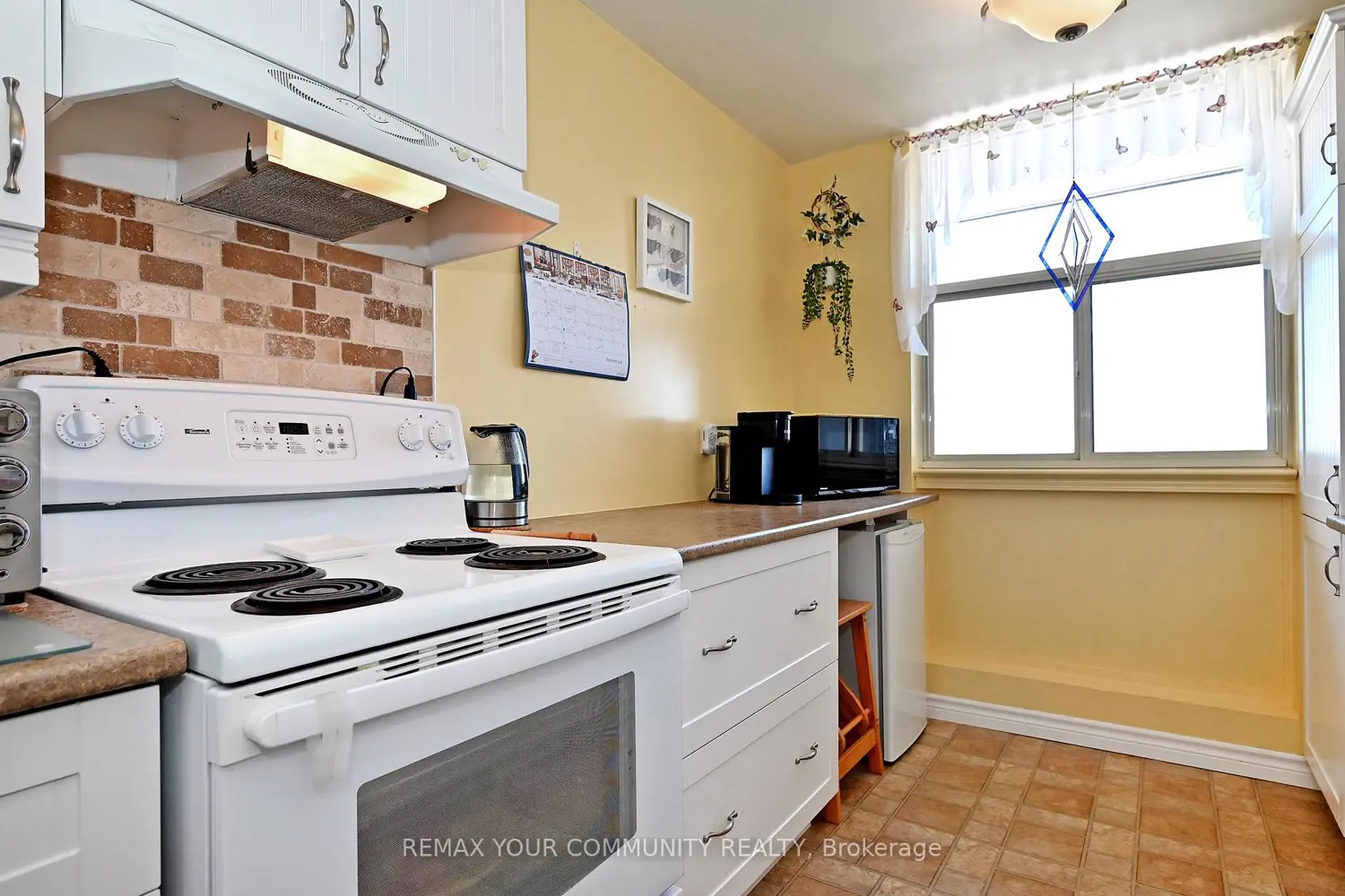 Additional image 5 of 44 Falby Court 609