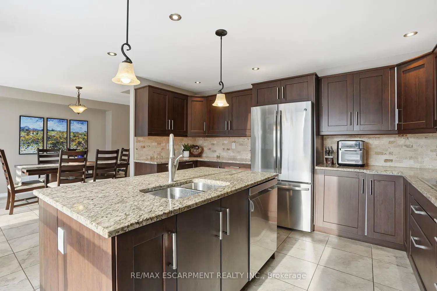 Additional image 9 of 73 Riley Street