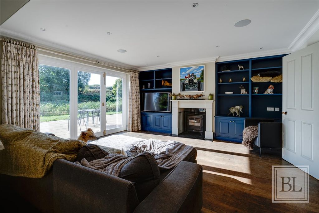 Additional image 5 of 7 bed detached house for saleHook Lane, Hadleigh IP7