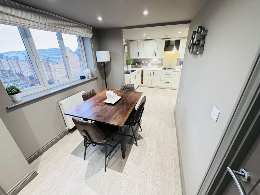 Additional image 12 of 3 bed flat for saleMansion House, Fleet Avenue, Hartlepool TS24