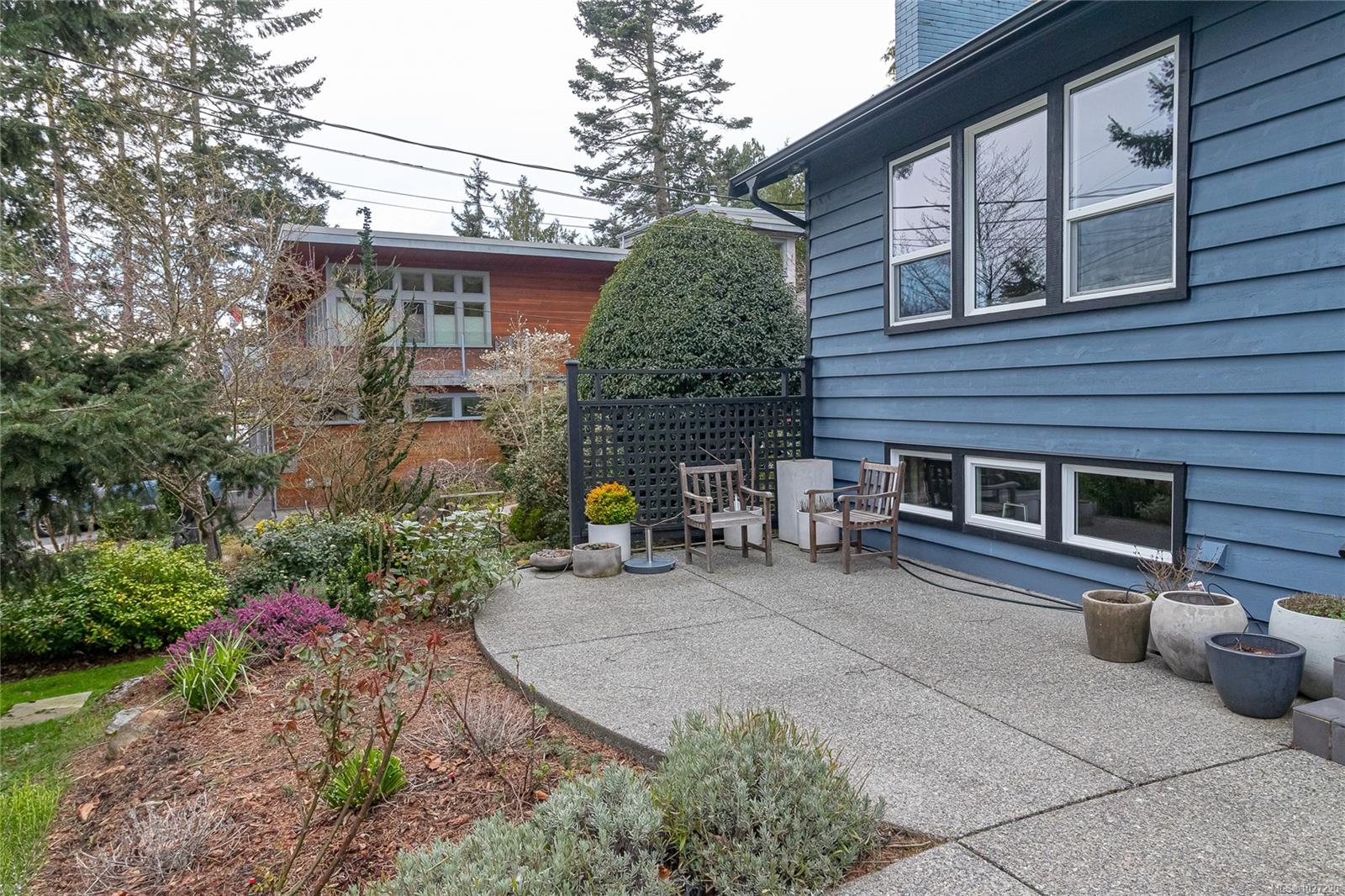 Additional image 3 of 10462 Allbay Road, Sidney, BC, V8L 2P3