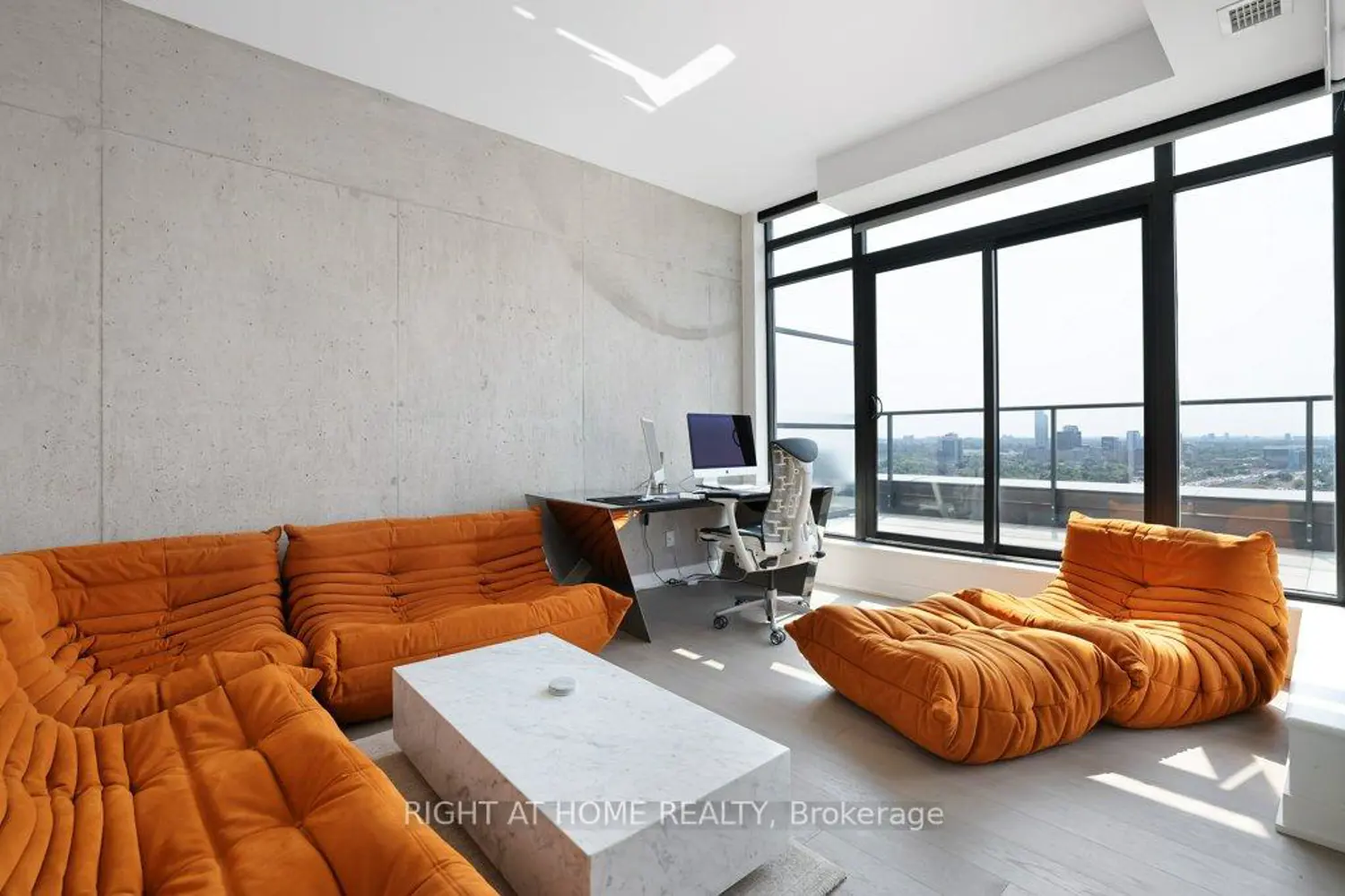 Additional image 5 of 203 Catherine Street 2002