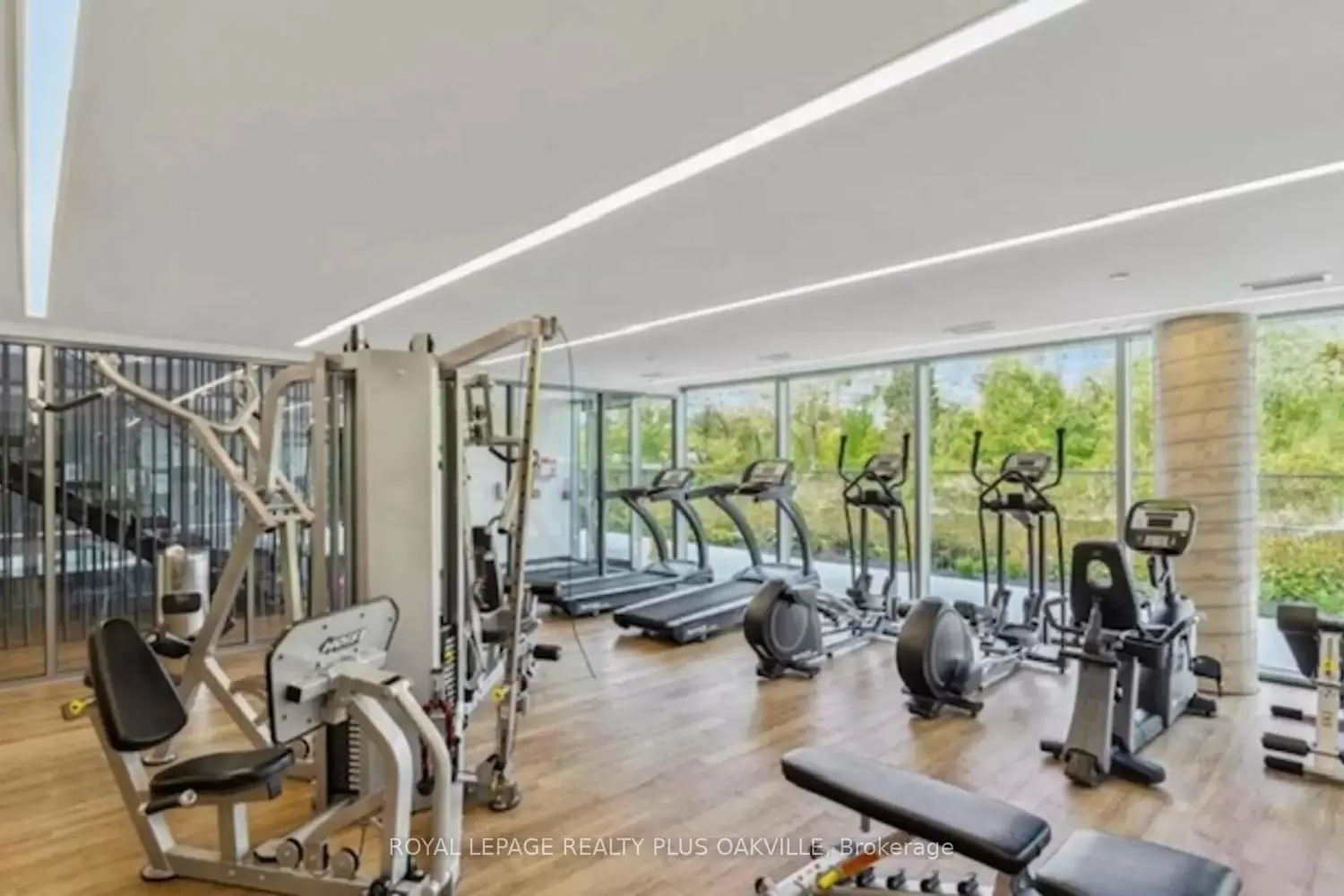 Additional image 18 of 5230 Dundas Street A629