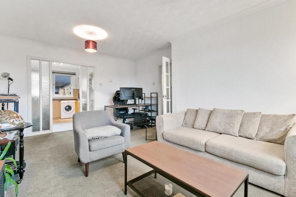 Additional image 4 of 2 bed flat for saleBramble Hedge Path, Alexandria G83