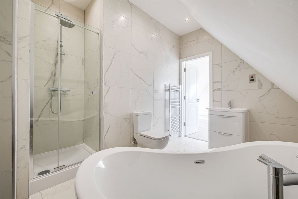 Additional image 28 of 3 bed flat for saleFerma Lane, Great Barrow CH3