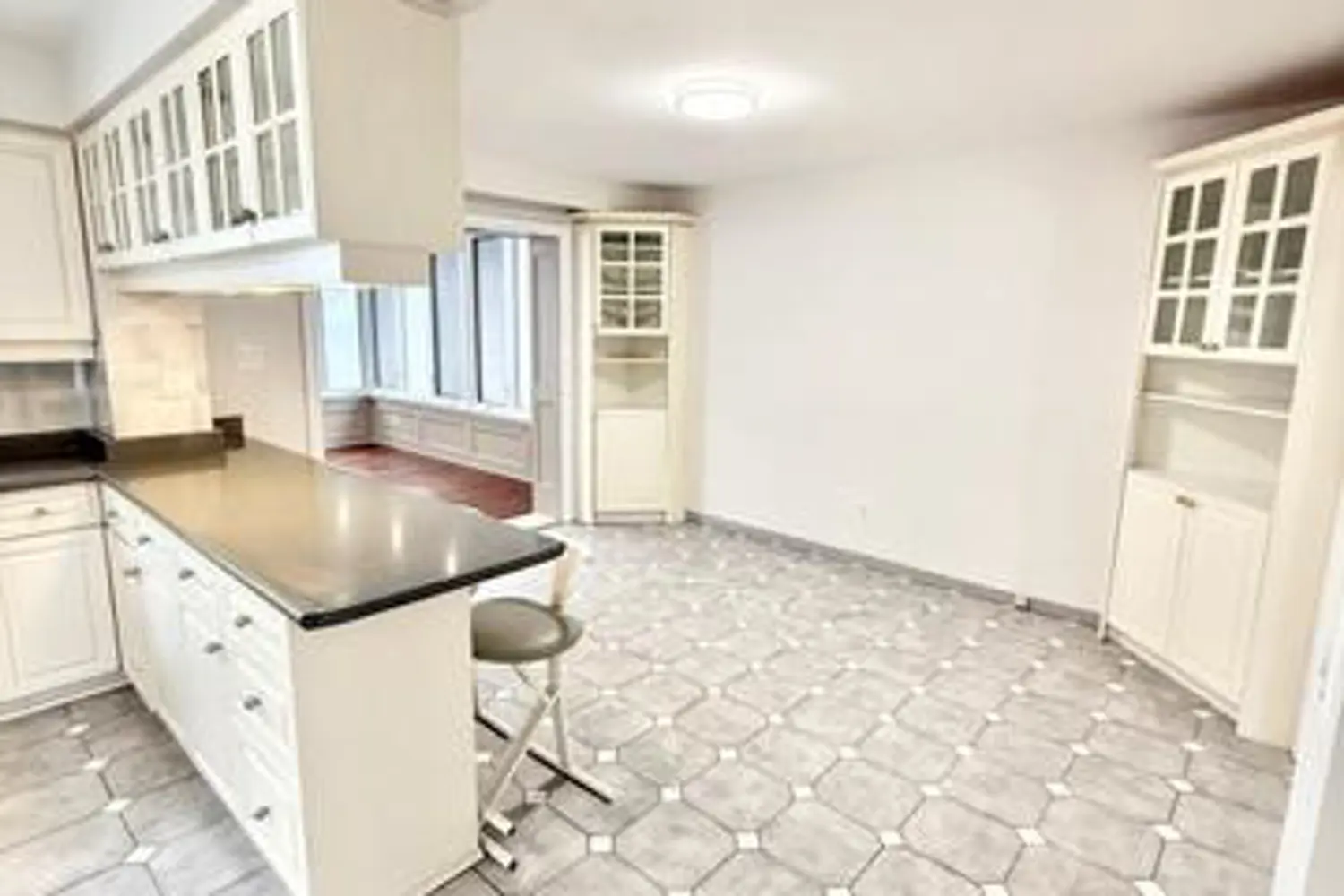 Additional image 4 of 154A William Street