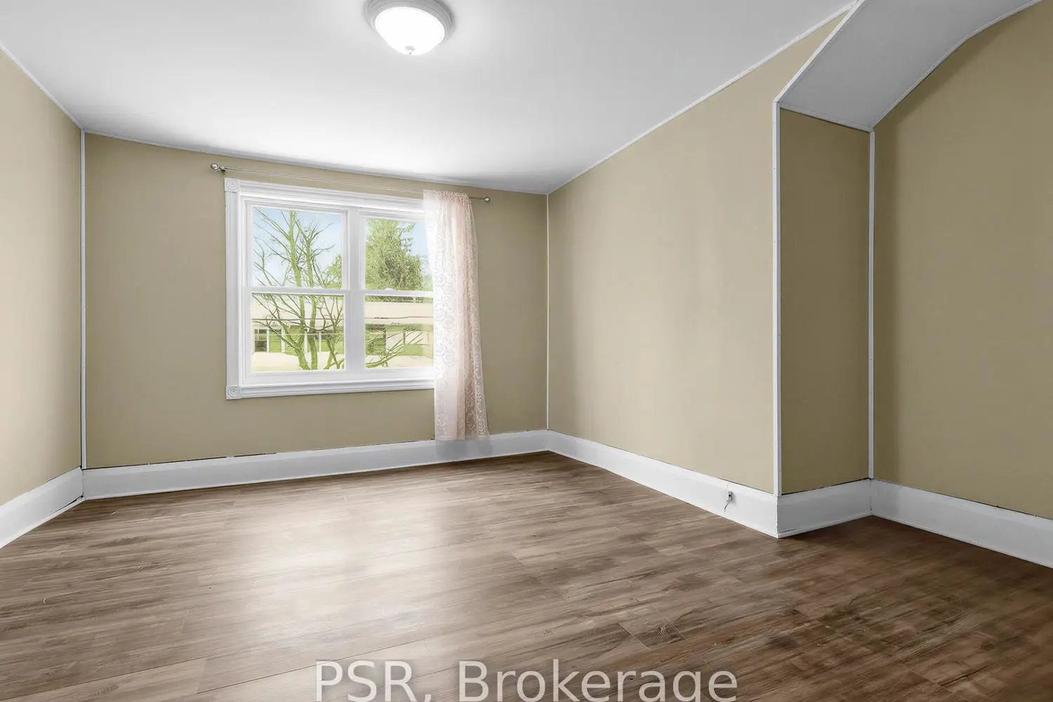 Additional image 12 of 459 Manor Road