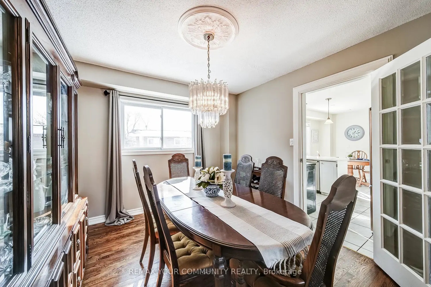 Additional image 11 of 911 Ferndale Crescent